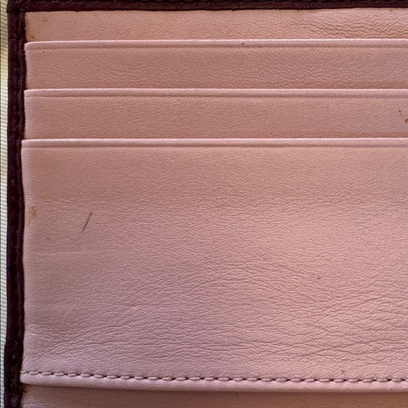 Coach vintage Hampton turnlock wallet in plum & pink  leather, brass hardware - Picture 12 of 15